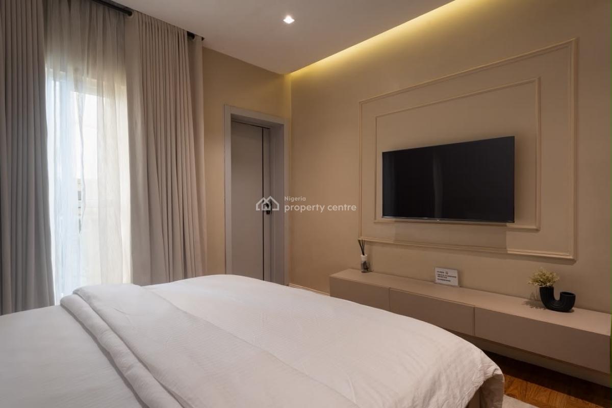 Luxury Three Bedroom with Ps5, Bathub and Other Amenities, Ikate, Lekki, Lagos, Flat / Apartment Short Let