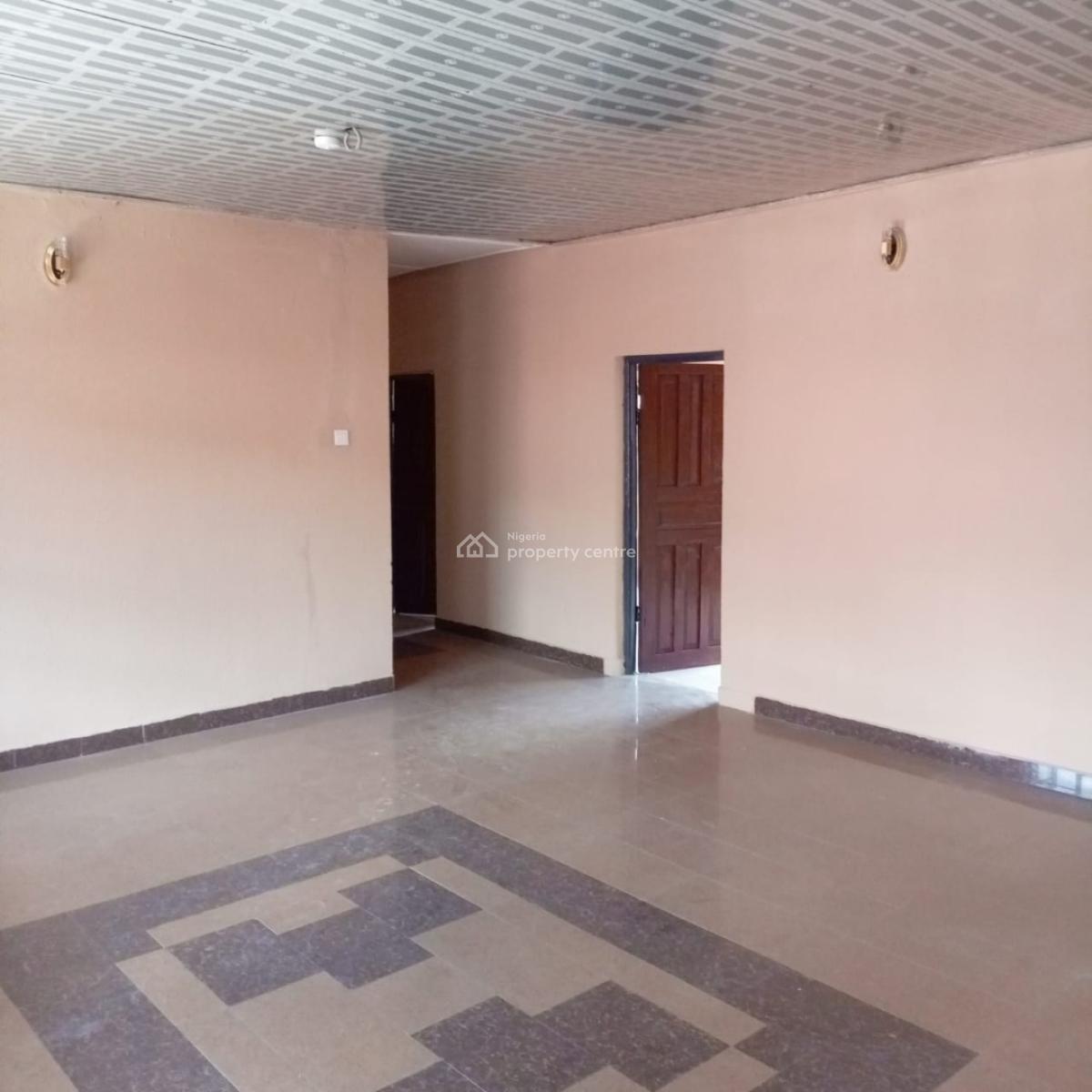 Newly Renovated 4bedroom Flat Upstairs in Surulere, Off Adekunle Kuye Street Surulere Lagos, Kilo, Surulere, Lagos, Flat / Apartment for Rent