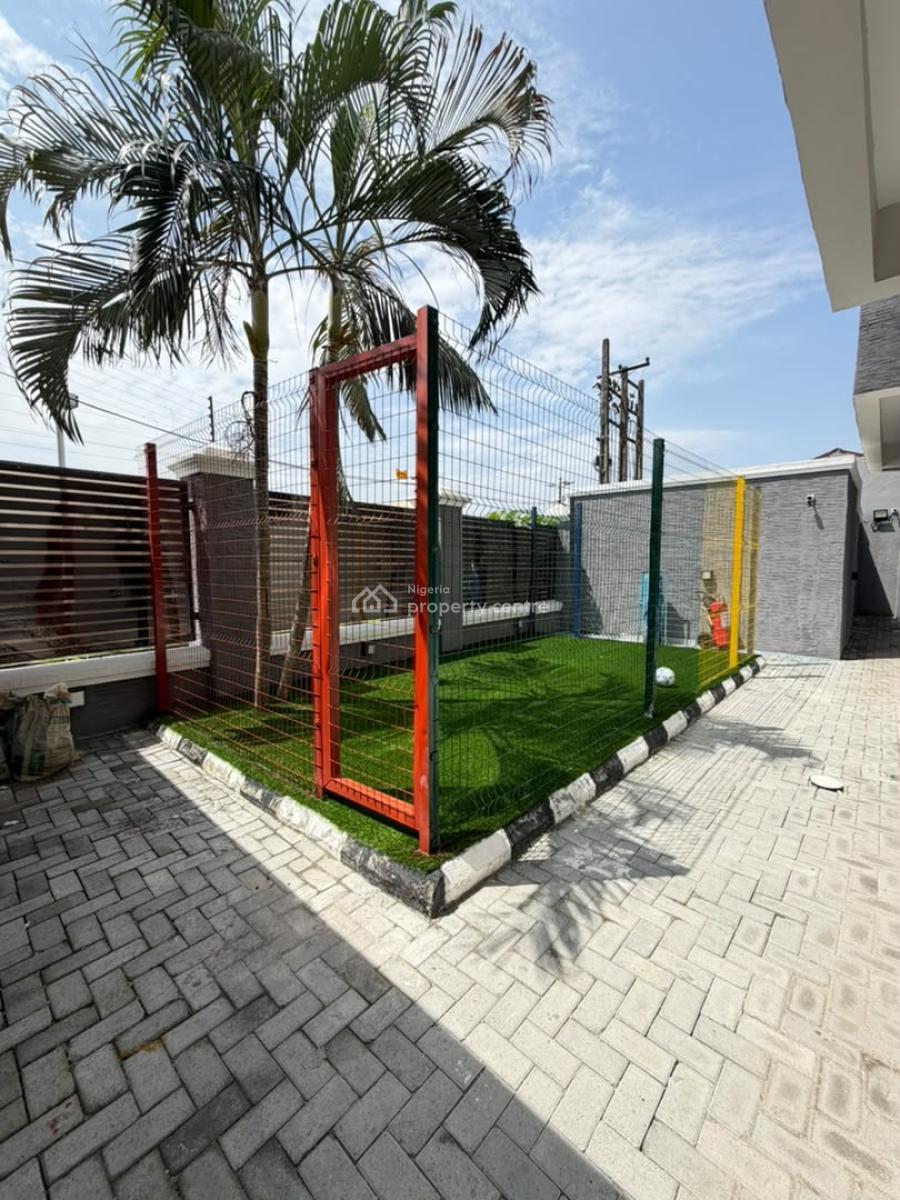 Astonishing 3 Bedroom Penthouse with Pool& Gym in a Secure Estate, Oniru, Victoria Island (vi), Lagos, House for Sale