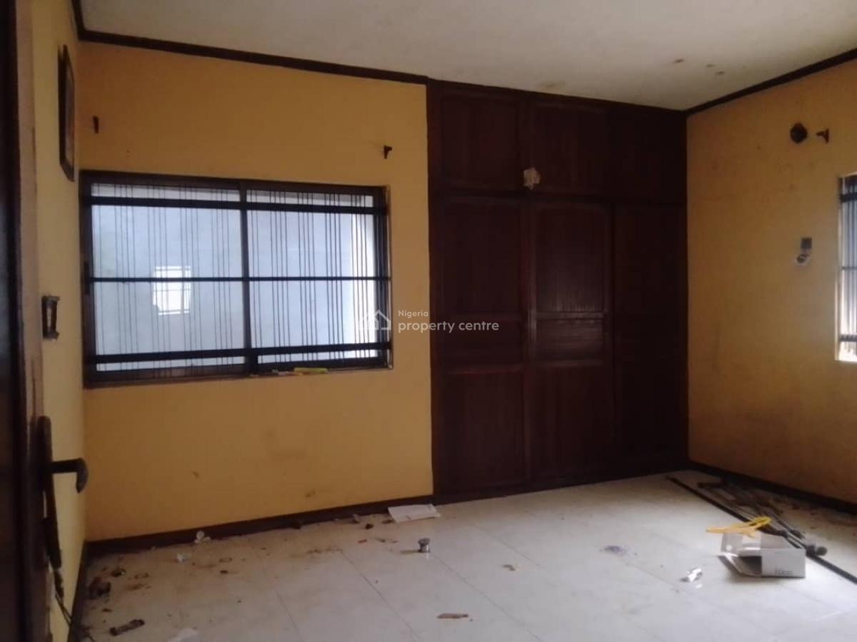 a Very Spacious 3 Bedroom Flat with All Rooms En-suite, Shangisha, Magodo, Lagos, Flat / Apartment for Rent
