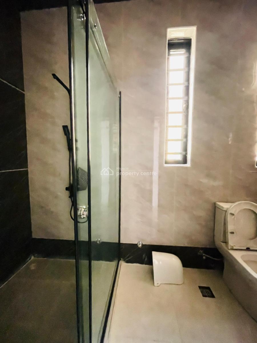 Luxury 6 Bedroom Fully Detached Duplex Plus Bq and Pool, Gra Phase 2, Magodo, Lagos, Detached Duplex for Sale