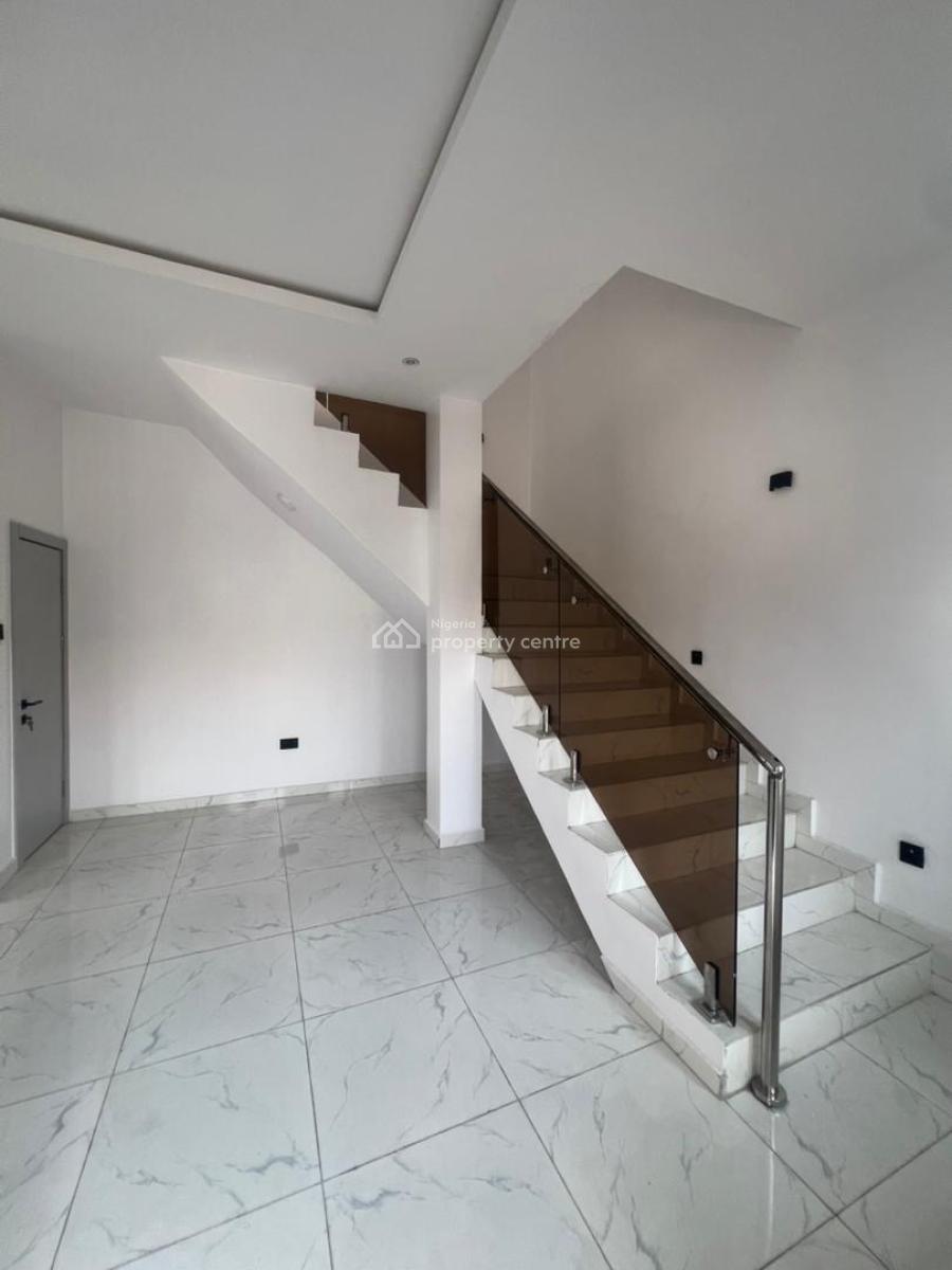 Newly Built 4-bedrooms Fully Fitted Terraced Duplex + Bq, Obanikoro, Obanikoro, Shomolu, Lagos, Semi-detached Duplex for Sale