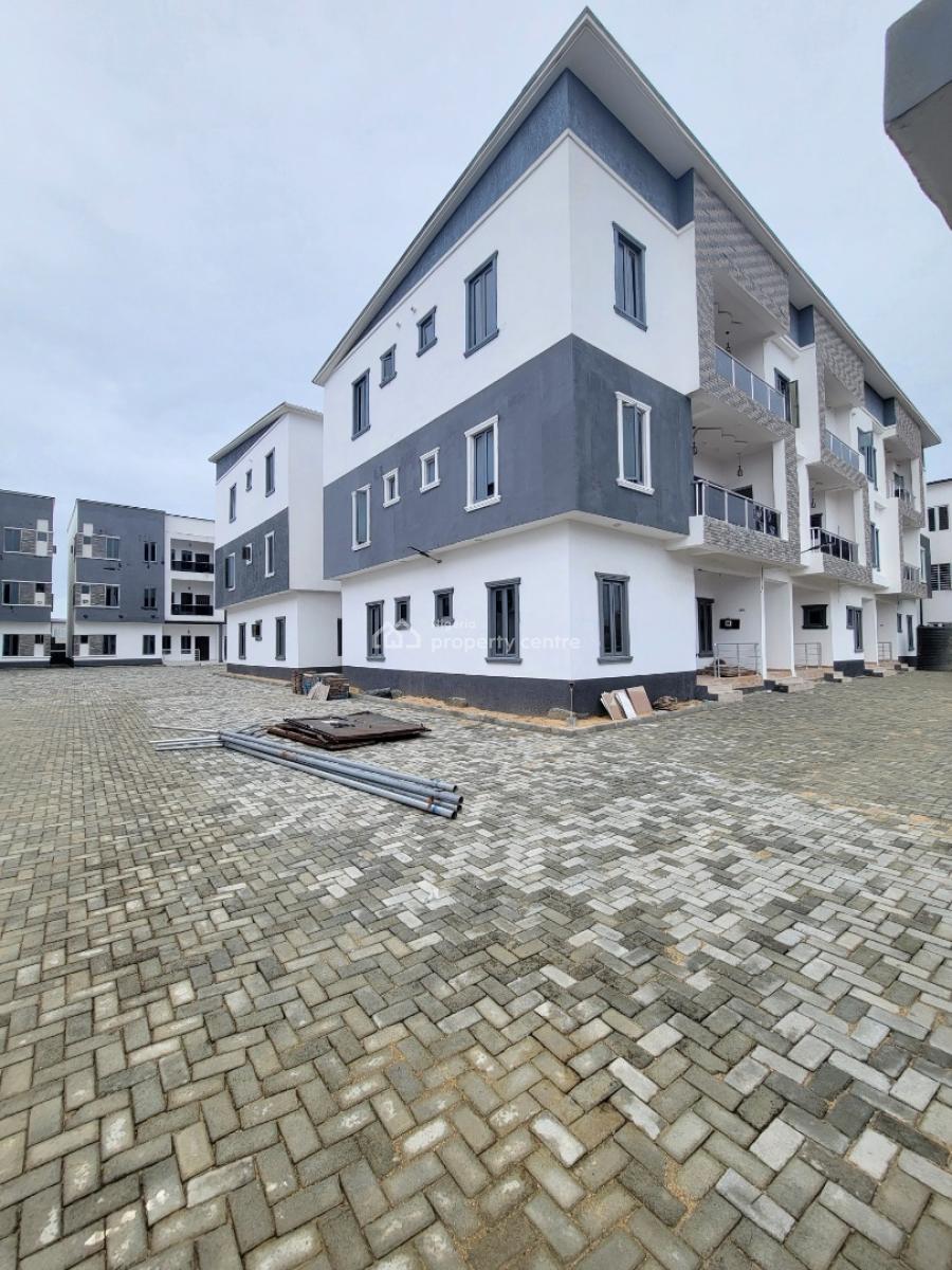 Newly Built and Spacious 2-bedroom Apartment, Mobil Road, Ilaje, Ilaje, Ajah, Lagos, Flat / Apartment for Rent