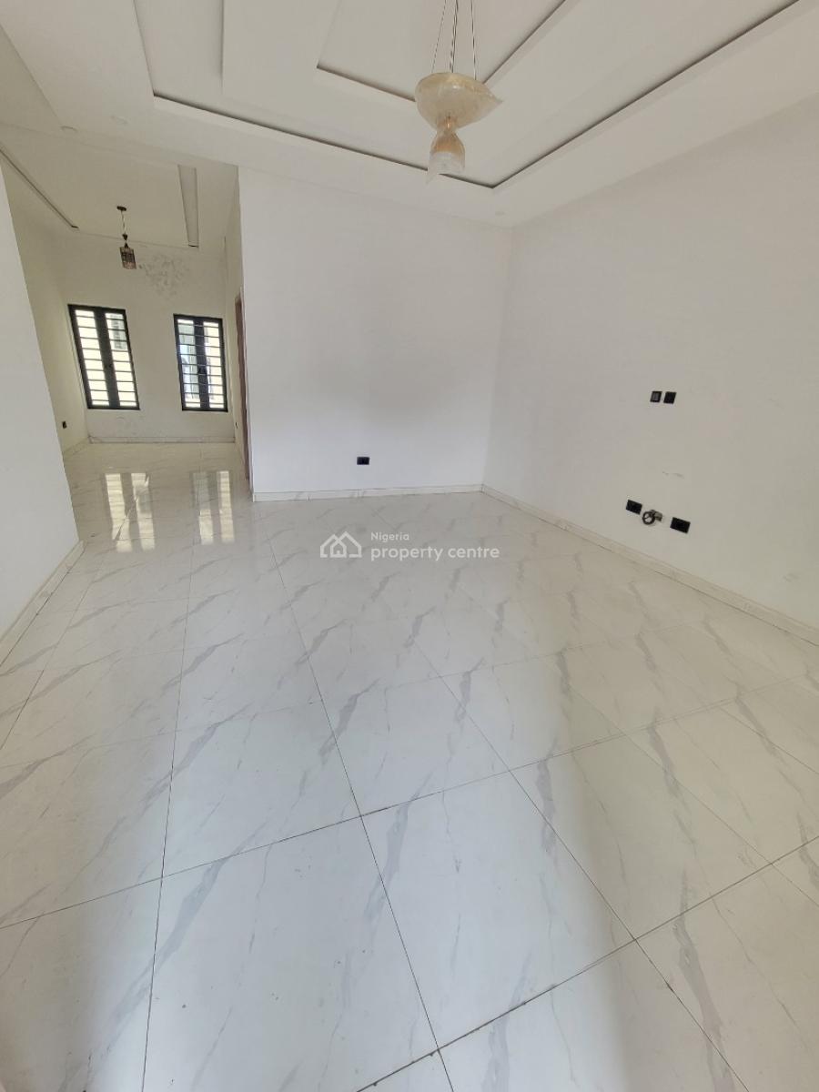 Newly Built and Spacious 2-bedroom Apartment, Mobil Road, Ilaje, Ilaje, Ajah, Lagos, Flat / Apartment for Rent