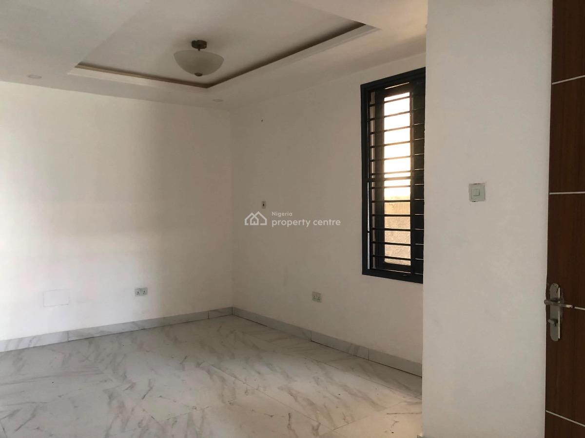 Brand New 5 Bedroom Semi Detached Duplex Sitting + Bq, New Road, Lekki Expressway, Lekki, Lagos, Semi-detached Duplex for Rent