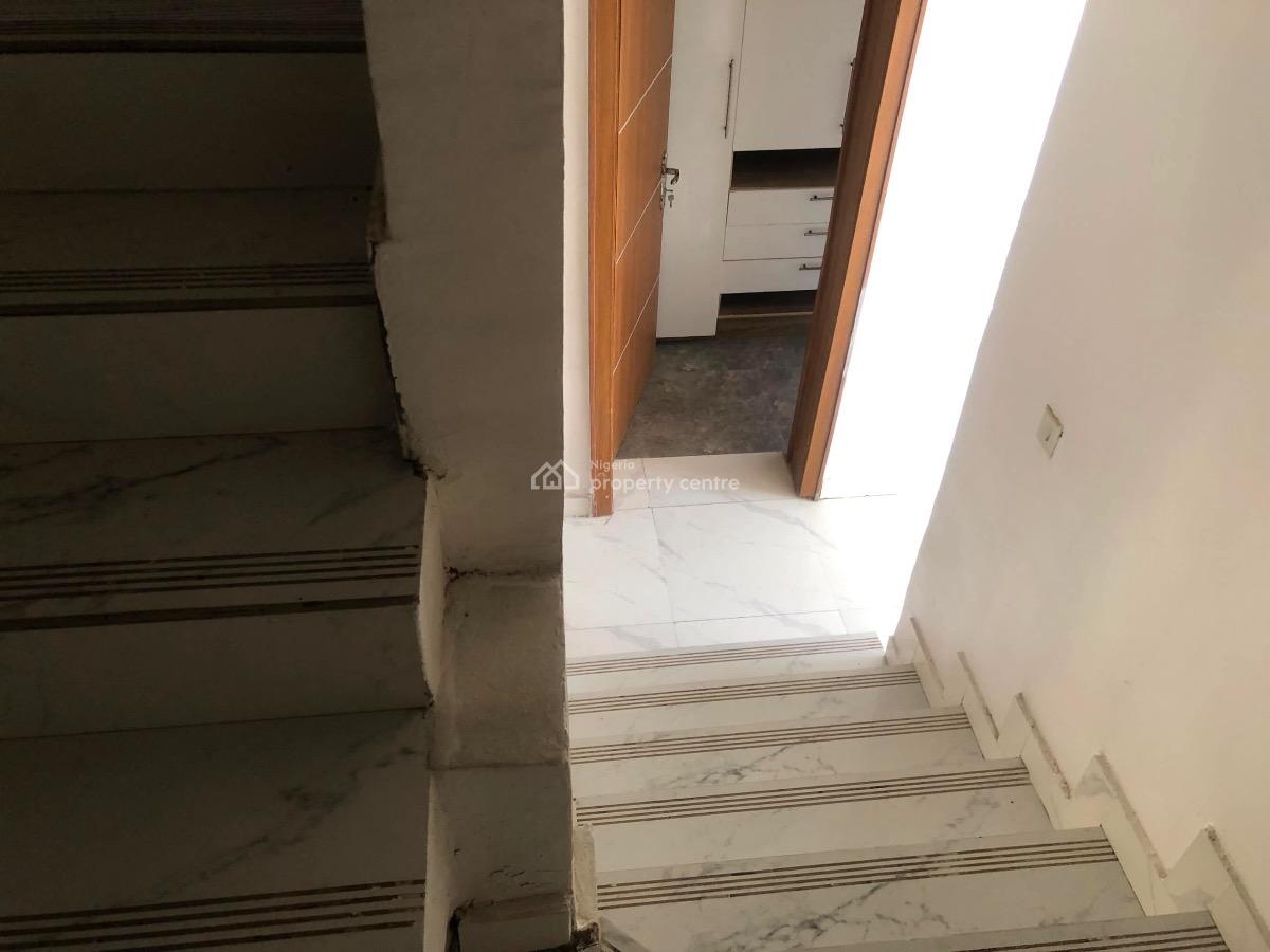 Brand New 5 Bedroom Semi Detached Duplex Sitting + Bq, New Road, Lekki Expressway, Lekki, Lagos, Semi-detached Duplex for Rent