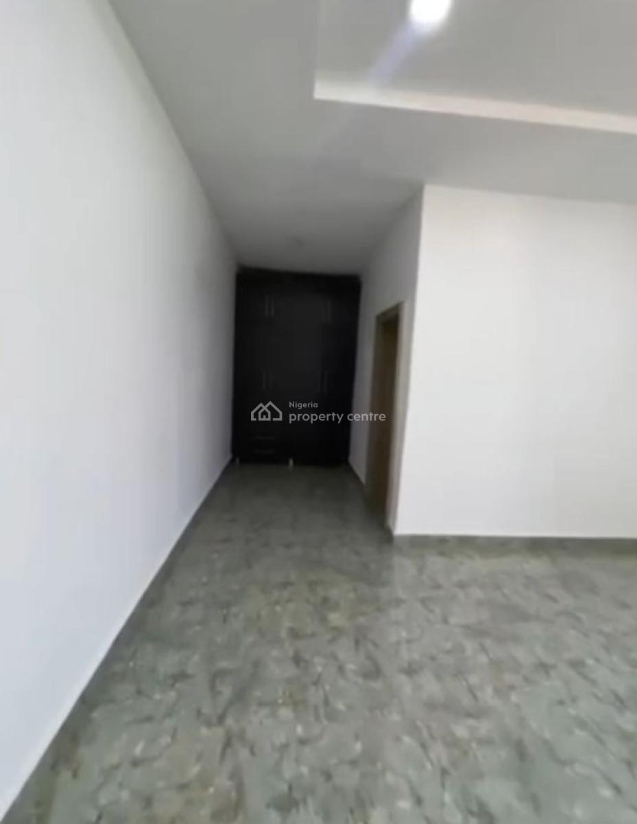 5bedroom Fully Detached Duplex in a Mini Estate in Guzape, After H-medix Before Coza, Guzape District, Abuja, Detached Duplex for Sale