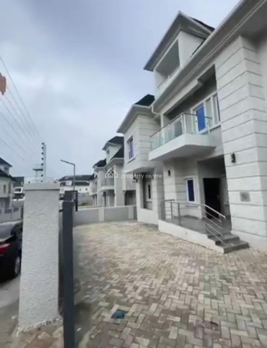 5bedroom Fully Detached Duplex in a Mini Estate in Guzape, After H-medix Before Coza, Guzape District, Abuja, Detached Duplex for Sale