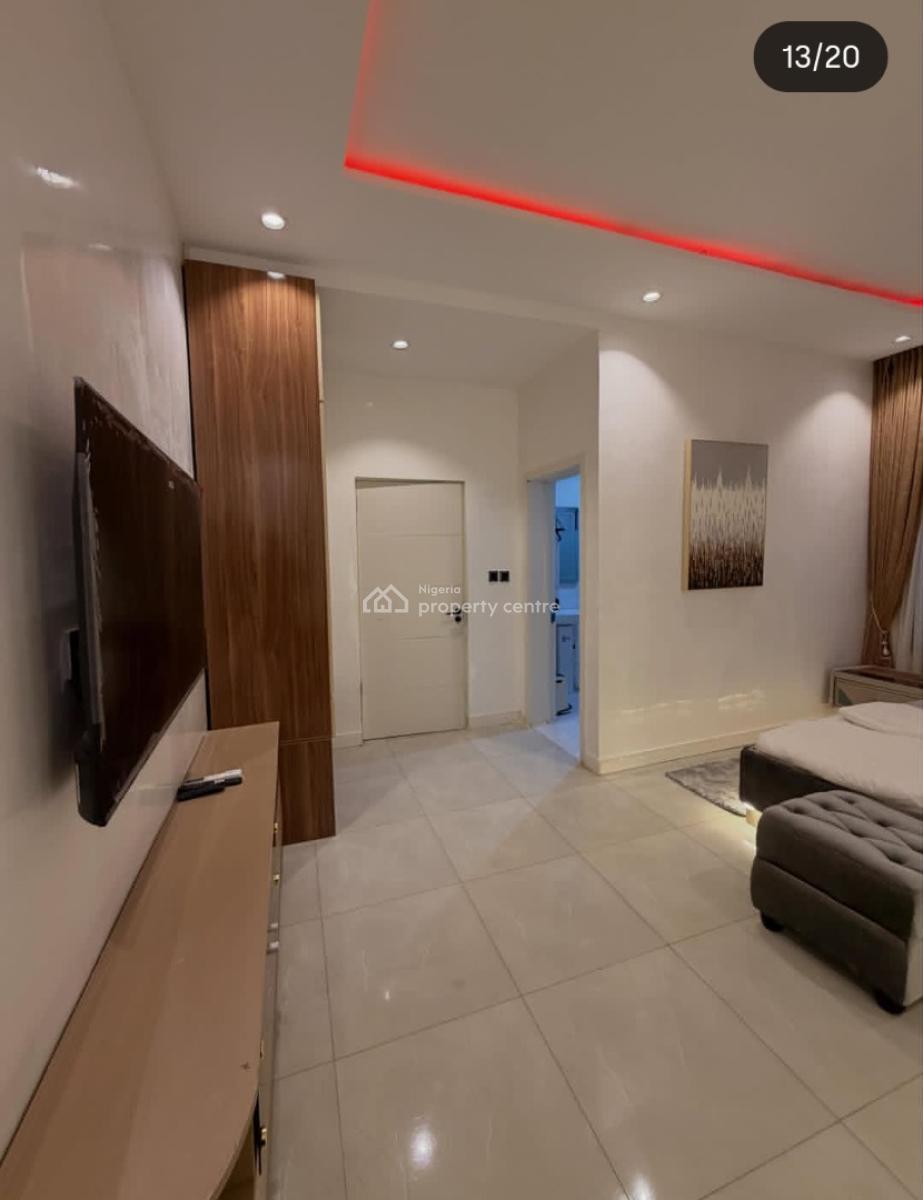 Fully Furnished 3 Bedrooms Apartment, By Farmers Market, Maitama District, Abuja, Block of Flats for Sale