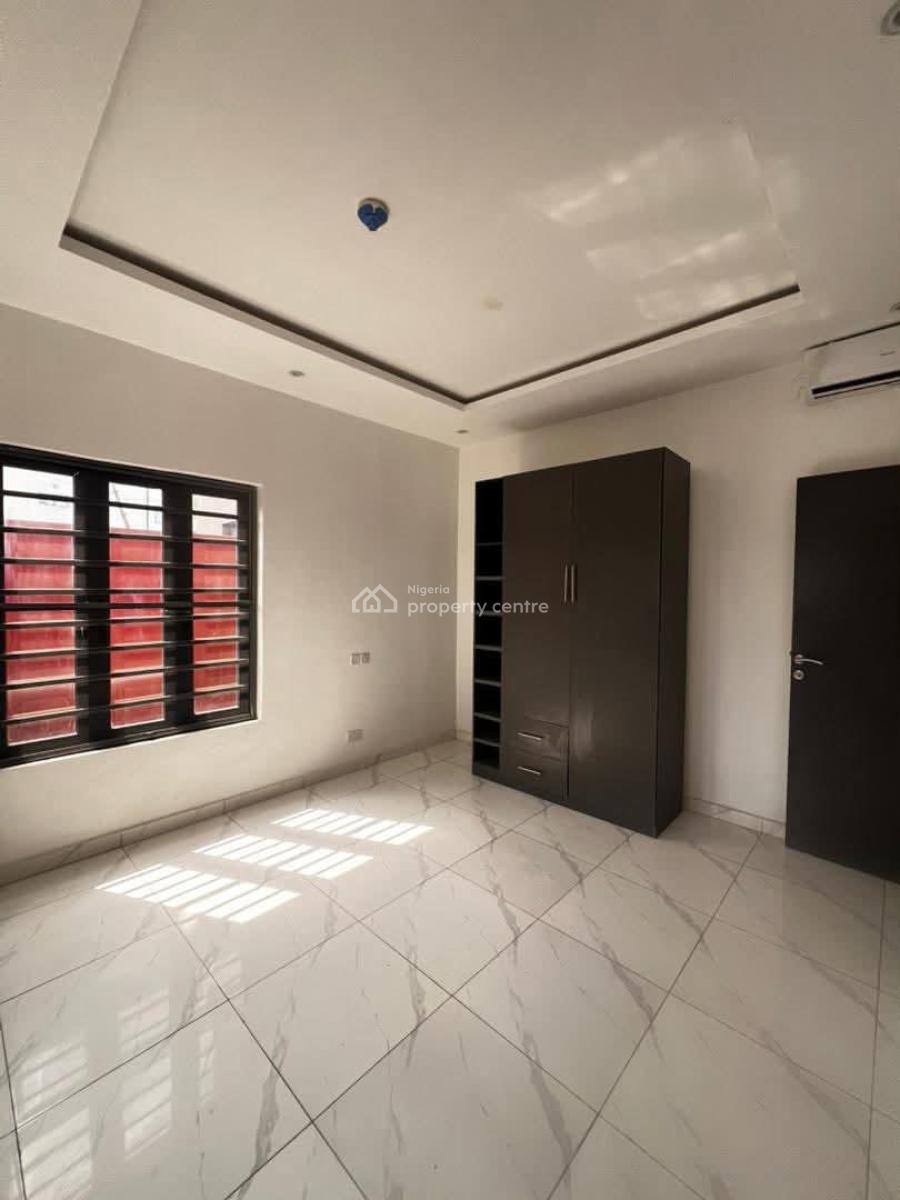 Luxury 2 Bed Apartment with , Swimming Pool & Elevator,* Lekki, Lekki Phase 1, Lekki Right, Lekki Phase 1, Lekki, Lagos, Block of Flats for Sale