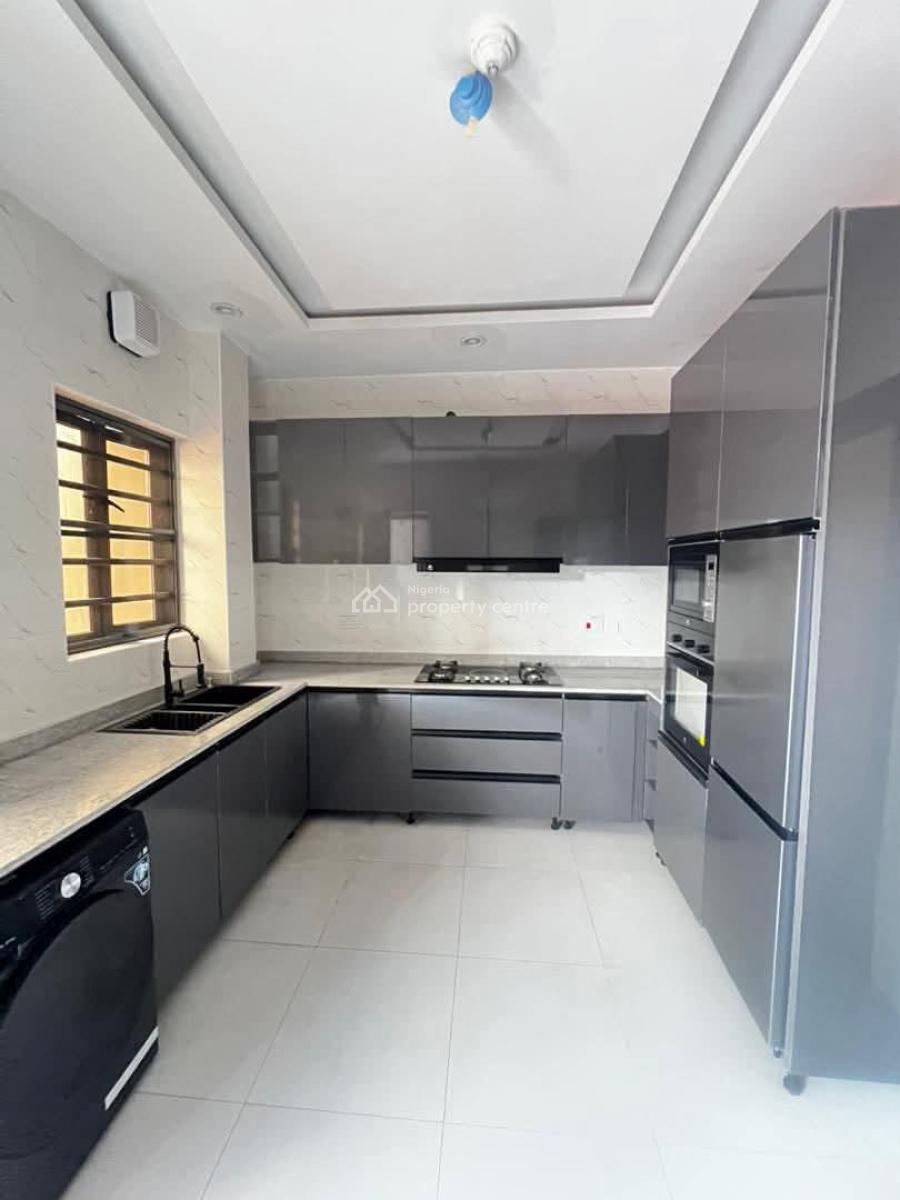 Luxury 2 Bed Apartment with , Swimming Pool & Elevator,* Lekki, Lekki Phase 1, Lekki Right, Lekki Phase 1, Lekki, Lagos, Block of Flats for Sale