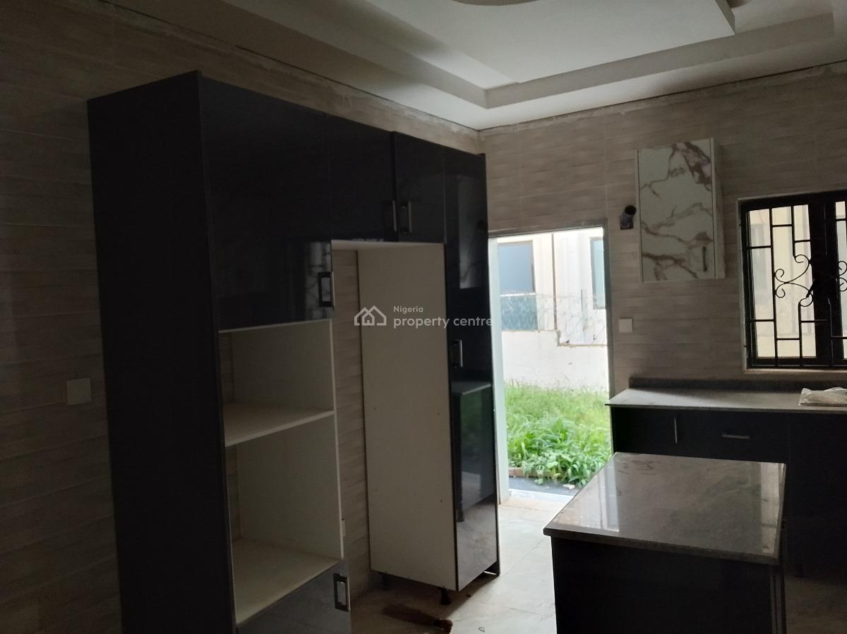 Luxury 5-bedroom Fully Detached Duplex + Bq, Off, Ahamed Tinubu Street Guzape Main, Guzape District, Abuja, Detached Duplex for Sale