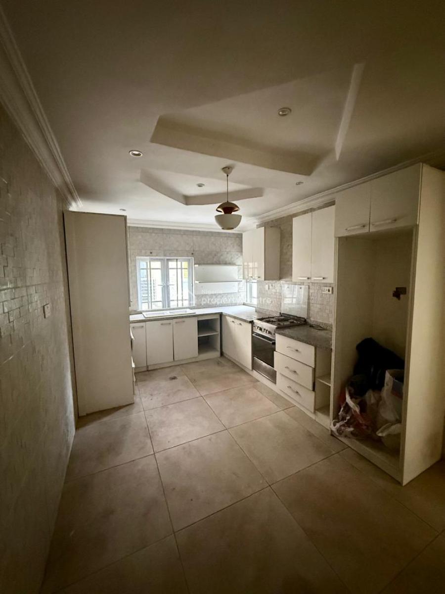 2 & 3 Bedroom Apartment  Fully Serviced, Off Admiralty Road, Lekki Phase 1, Lekki Phase 1, Lekki, Lagos, Flat / Apartment for Rent