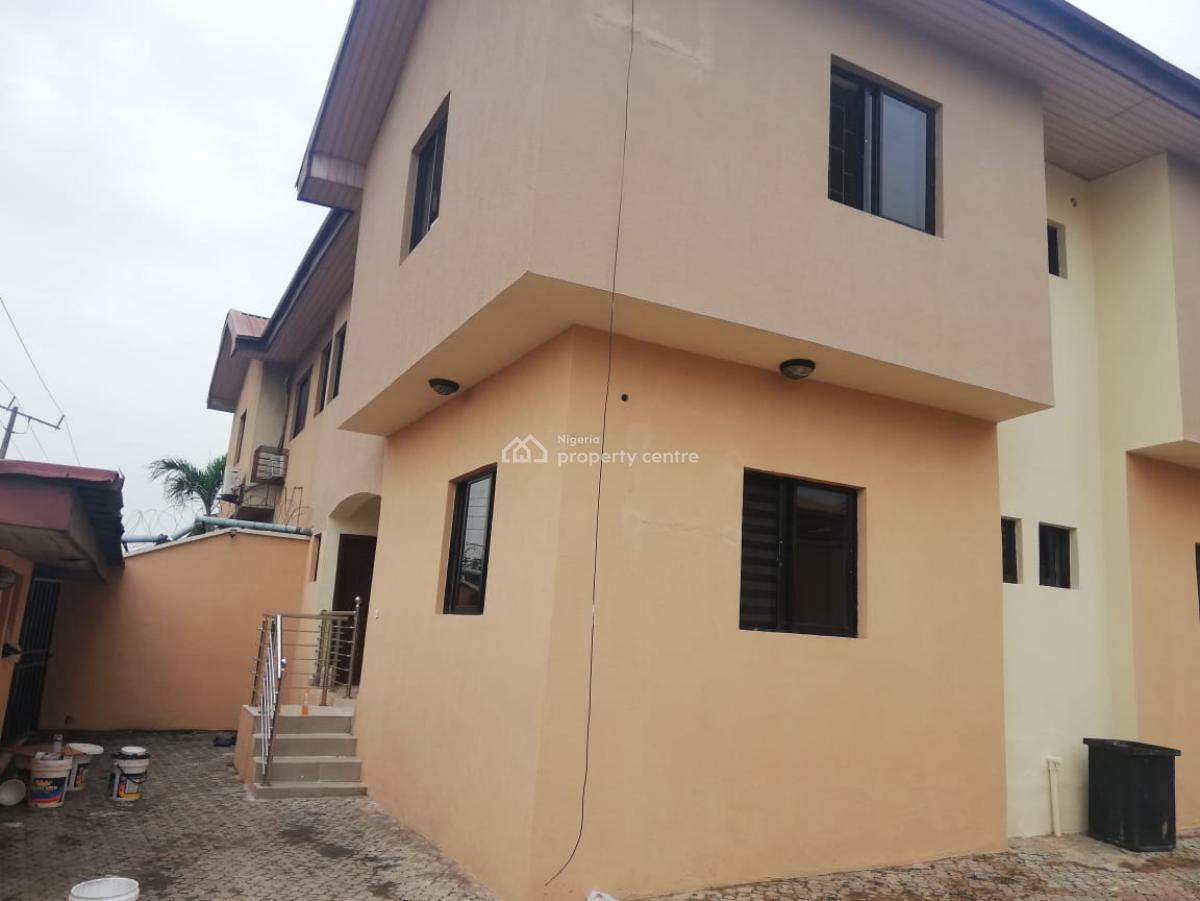 4 Bedrooms Semi-detached Duplex, Gra Phase 2, Magodo, Lagos, Semi-detached Duplex for Rent