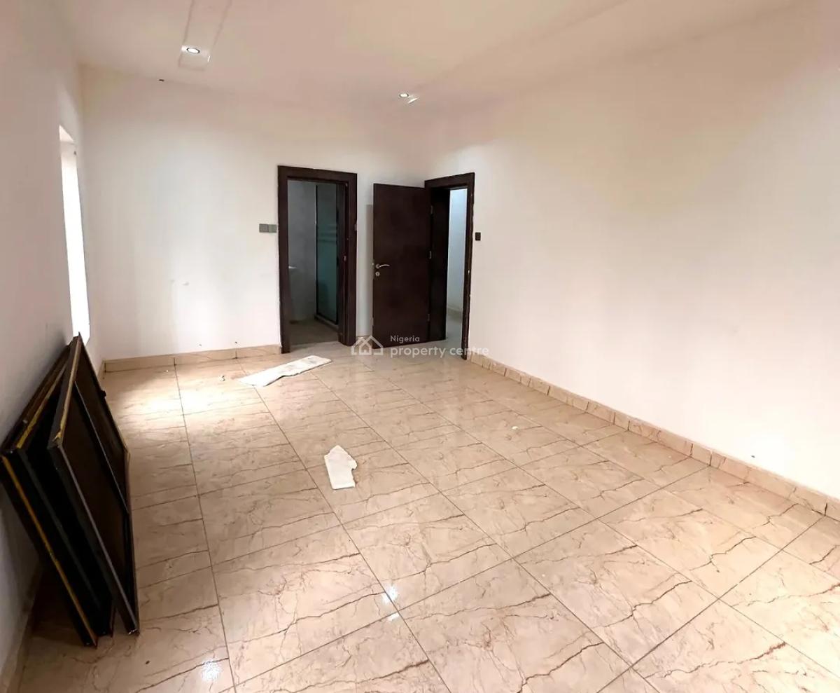 Newly Built 3 Bedrooms Apartment + Bq, Jahi, Abuja, House for Rent