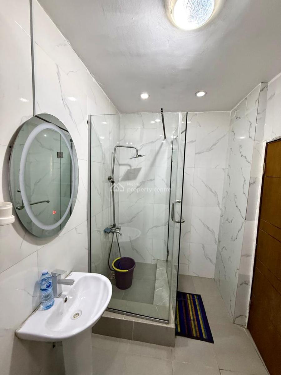 Direct Brief Furnished 2 Bedroom Apartment  Self Serviced, Mobalaji Johnson Estate, Lekki Phase 1, Lekki, Lagos, Flat / Apartment for Rent