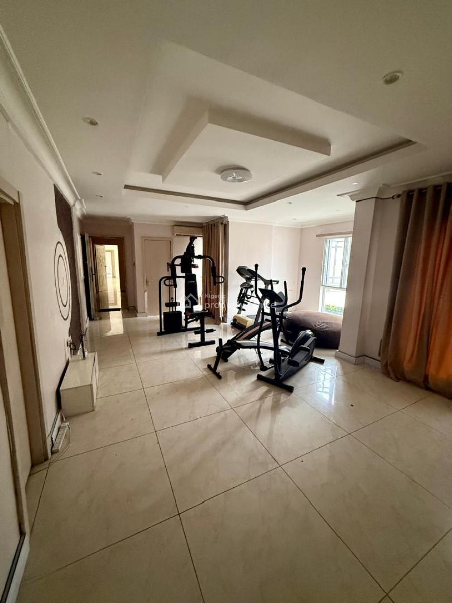 Direct Brief  3 Bedroom Apartment  Fully Serviced, Off Admiralty Road, Lekki Phase 1, Lekki, Lagos, Flat / Apartment for Rent