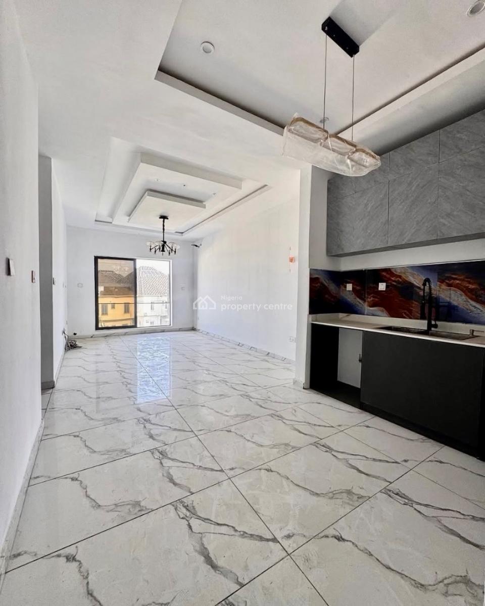 Exquisite 2 Bedroom Apartment, Ologolo, Lekki, Lagos, Flat / Apartment for Rent