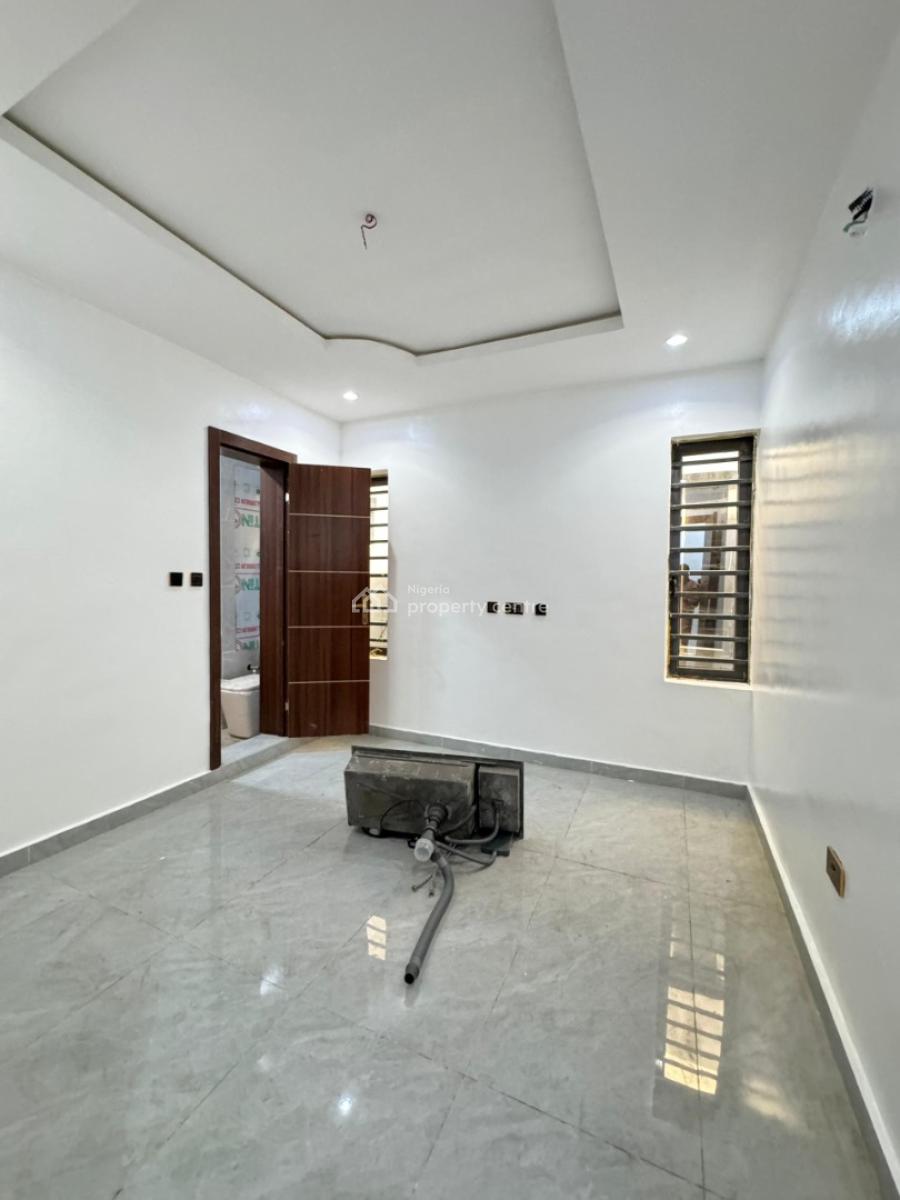Beautiful Studio & 2 Bedroom Apartment in a Good Neighborhood., Surulere, Lagos, Flat / Apartment for Sale