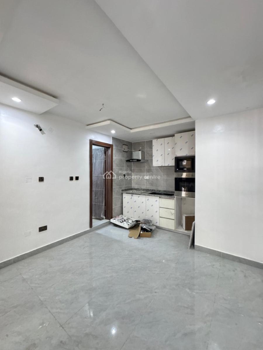 Beautiful Studio & 2 Bedroom Apartment in a Good Neighborhood., Surulere, Lagos, Flat / Apartment for Sale