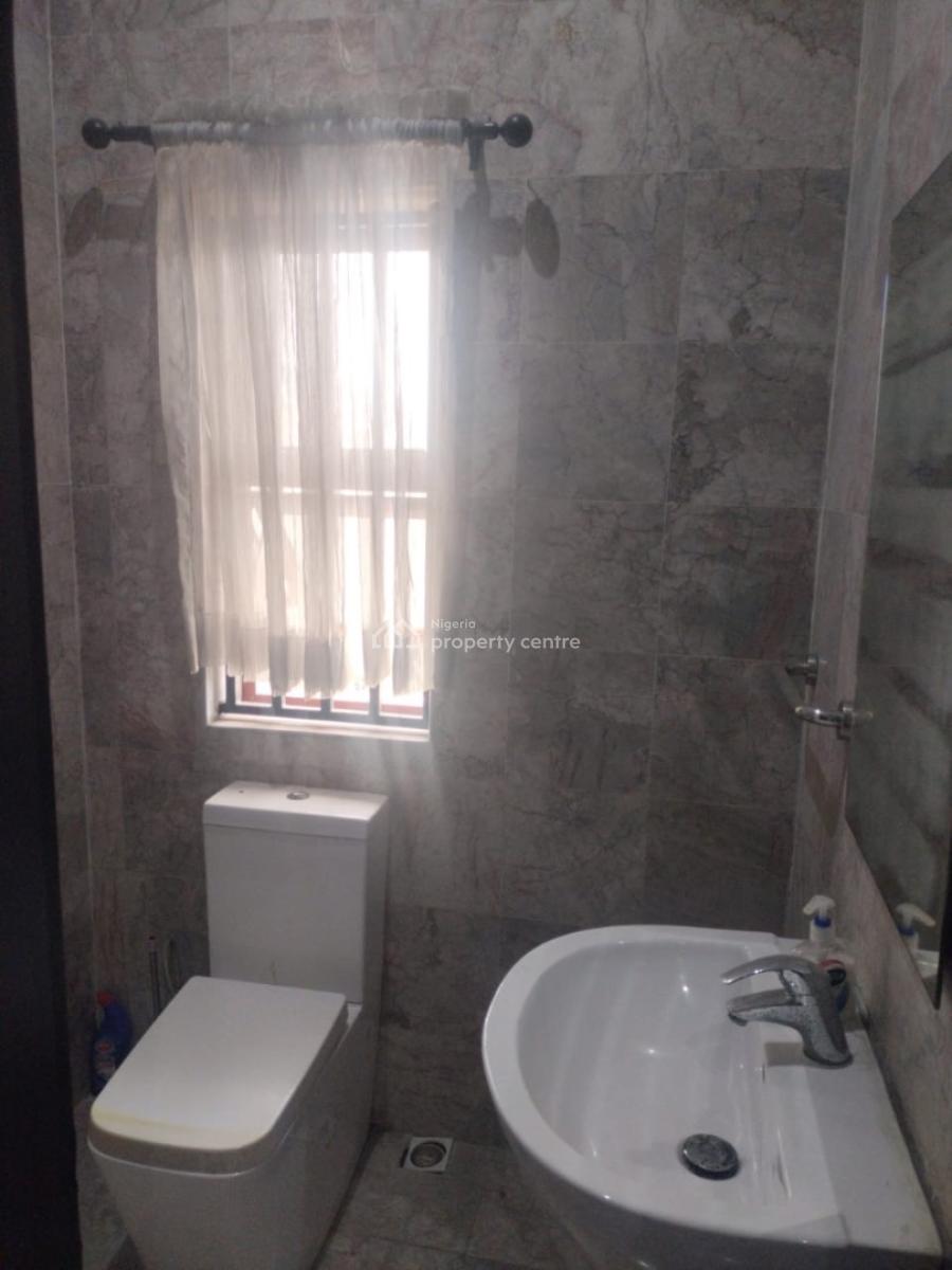 Spacious 3 Bedroom Flat + Bq, Onikoyi, Ikoyi, Lagos, Flat / Apartment for Sale