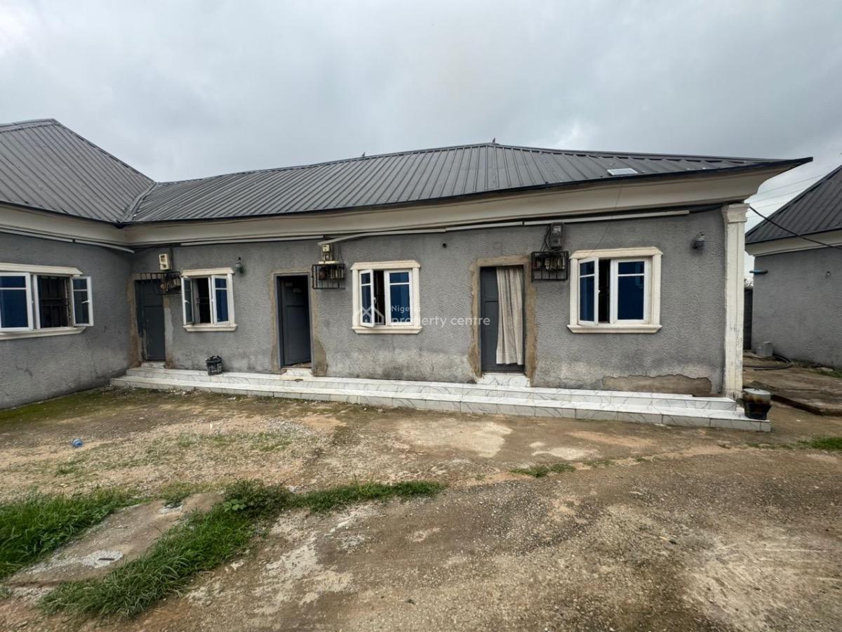 4nos of 1 Bed, 4nos of Self Contain & 1nos of 3 Bedrooms Apartments, Tunga Maje, Gwagwalada, Abuja, Block of Flats for Sale