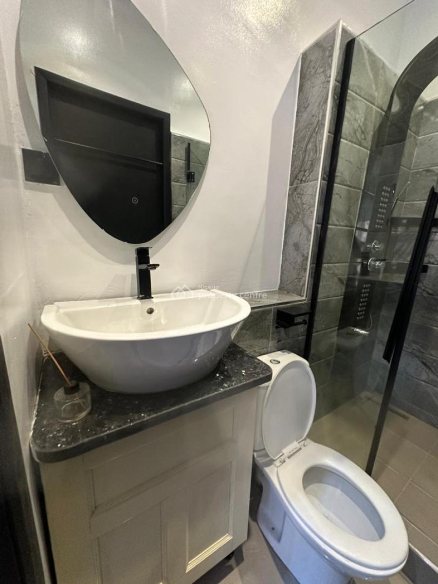 Luxury 1bedroom Apartment, Lekki Phase 1, Lekki, Lagos, Flat / Apartment Short Let