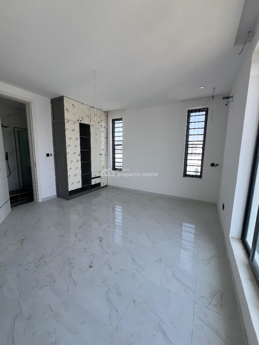 an Excellent Opportunity to Own 2bedroom Apartment in The Heart of Lkk, Lekki Phase 1, Lekki, Lagos, Flat / Apartment for Sale