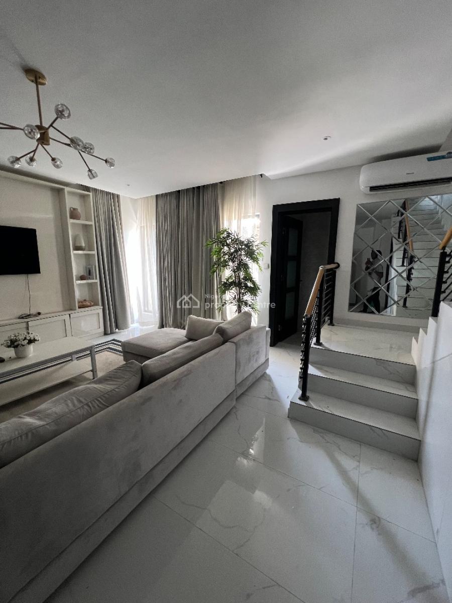 Luxury 2-bedroom Apartment Available., Lekki Phase 1, Lekki, Lagos, Flat / Apartment for Rent