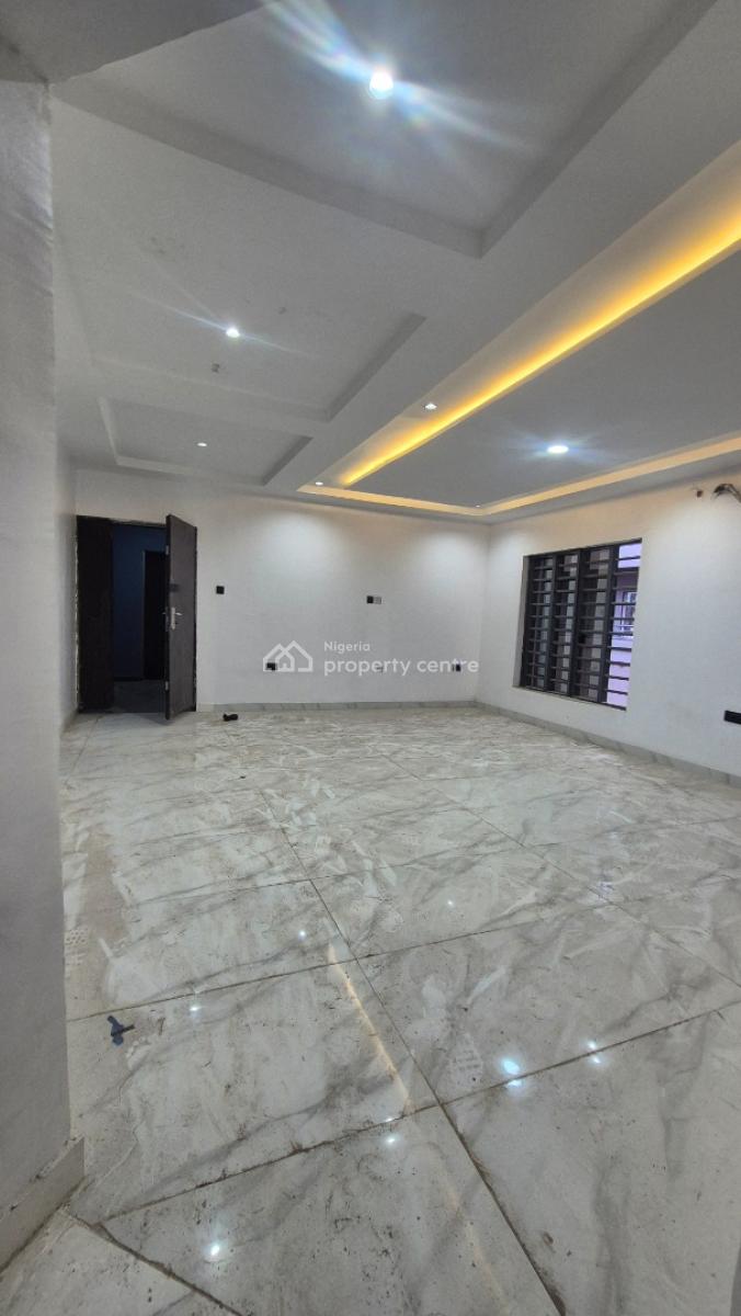 Direct New 3 Bedroom Office Space in Anthony Villlage for Office Only, Anthony Village Lagos, Anthony, Maryland, Lagos, Flat / Apartment for Rent