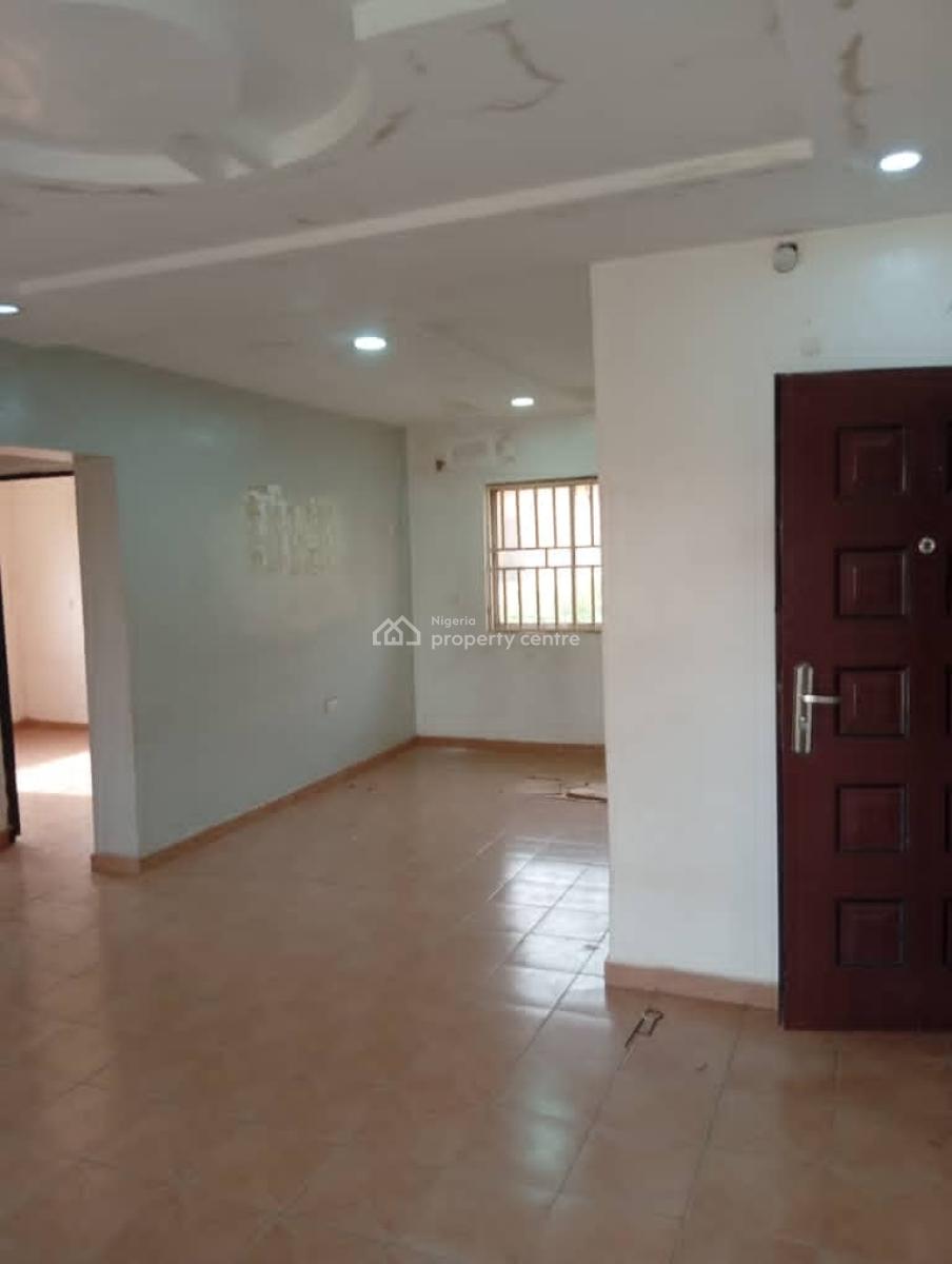 Lovely Spacious 2 Bedroom Flat, Kabusa Gardens Estate, Dakwo, Abuja, Flat / Apartment for Sale