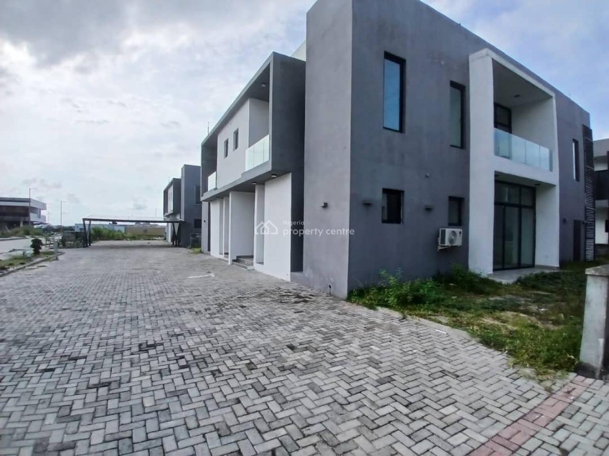 Brand New 5 Bedrooms Semi Detached Duplex with Bq, Maiyegun Beach Resort, Jakande, Lekki, Lagos, Semi-detached Duplex for Rent