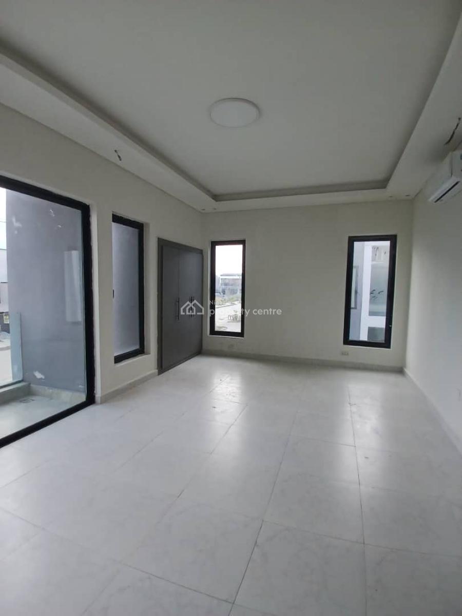 Brand New 5 Bedrooms Semi Detached Duplex with Bq, Maiyegun Beach Resort, Jakande, Lekki, Lagos, Semi-detached Duplex for Rent