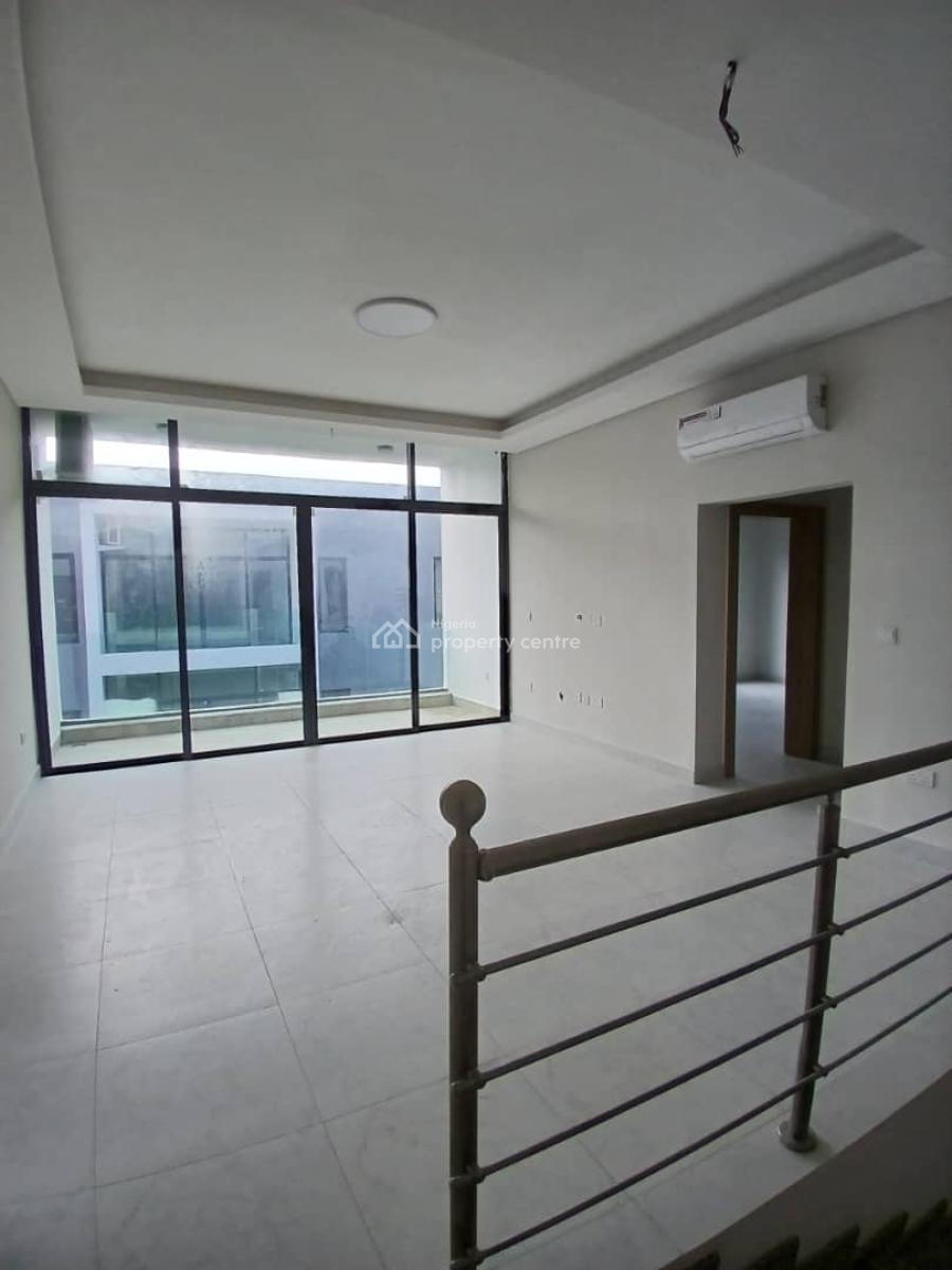 Brand New 5 Bedrooms Semi Detached Duplex with Bq, Maiyegun Beach Resort, Jakande, Lekki, Lagos, Semi-detached Duplex for Rent