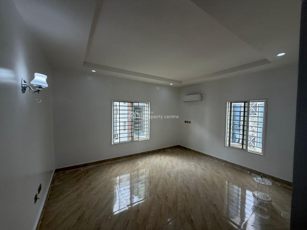 Services 2 Bedroom Flat with Gen and Ac., Jahi, Abuja, Flat / Apartment for Rent
