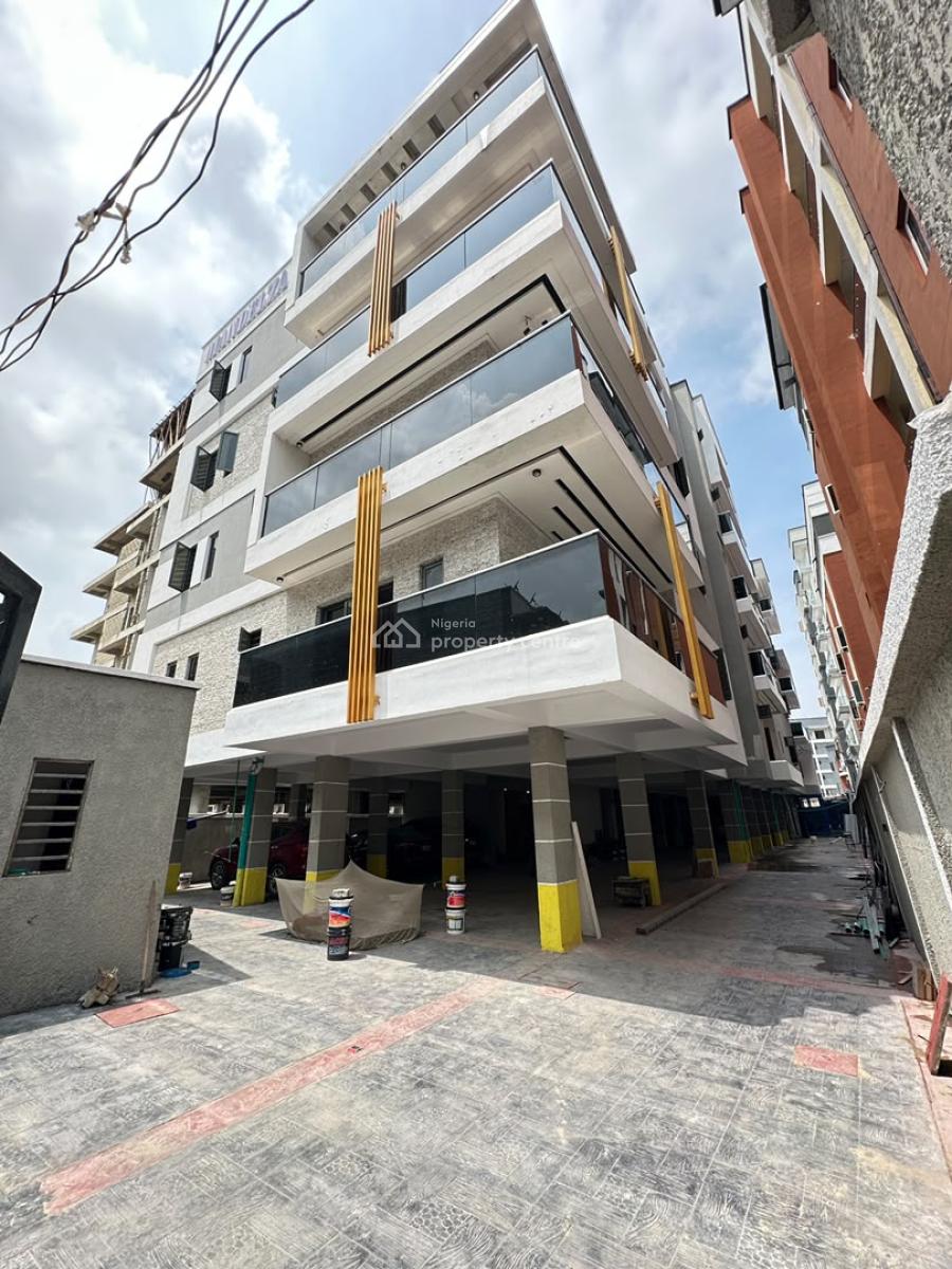 Exquisite 3 Bedroom Apartment with Gym, Swimming Pool and Elevator, Lekki Phase1, Lekki, Lagos, Flat / Apartment for Sale