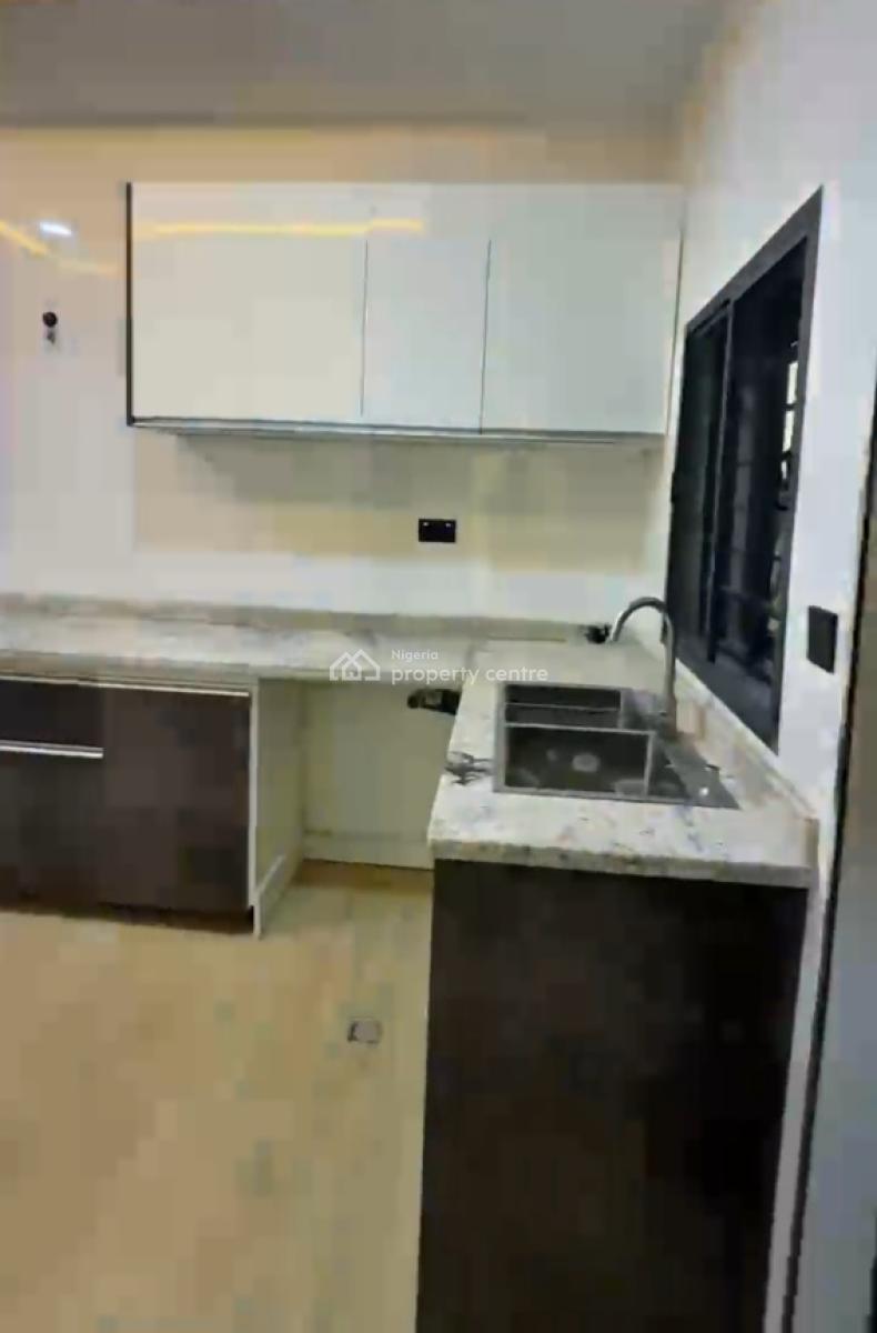 4-bedroom Terrace Duplex with Bq in Guzape, Guzape District, Abuja, Terraced Duplex for Sale