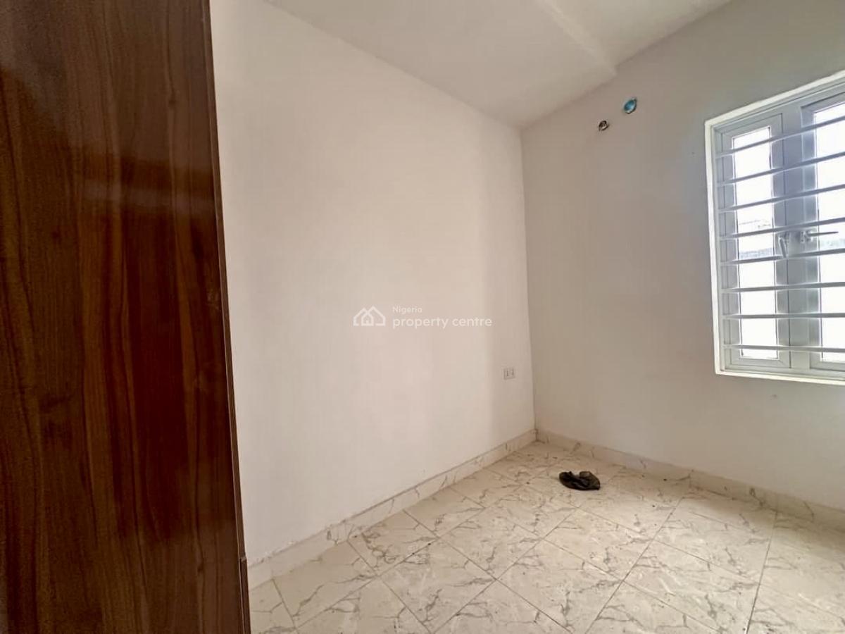 Spacious 3-bedroom Terrace Duplex Available, Abraham Adesanya, Ajah, Lagos, Terraced Duplex for Rent