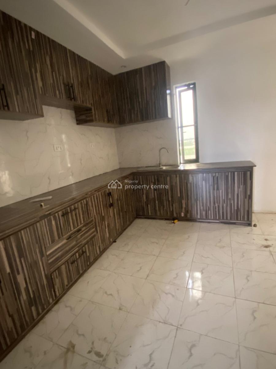 Lovely Newly Built 2 Bedroom Apartment, Chevron , in a Secured Estate, Lekki, Lagos, Flat / Apartment for Rent