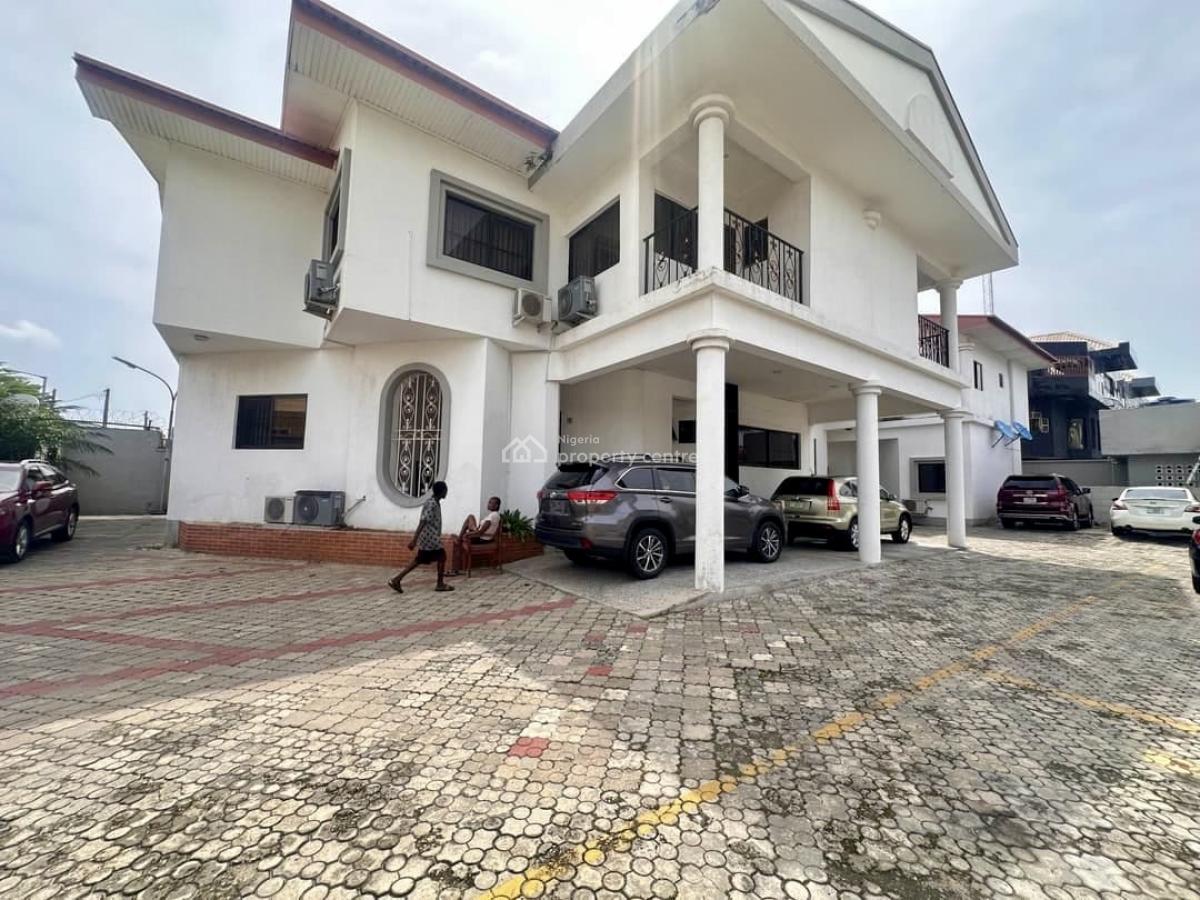 Furnished 3-bedroom Apartment in Lekki Phase 1, Lekki Phase 1, Lekki, Lagos, Flat / Apartment for Rent