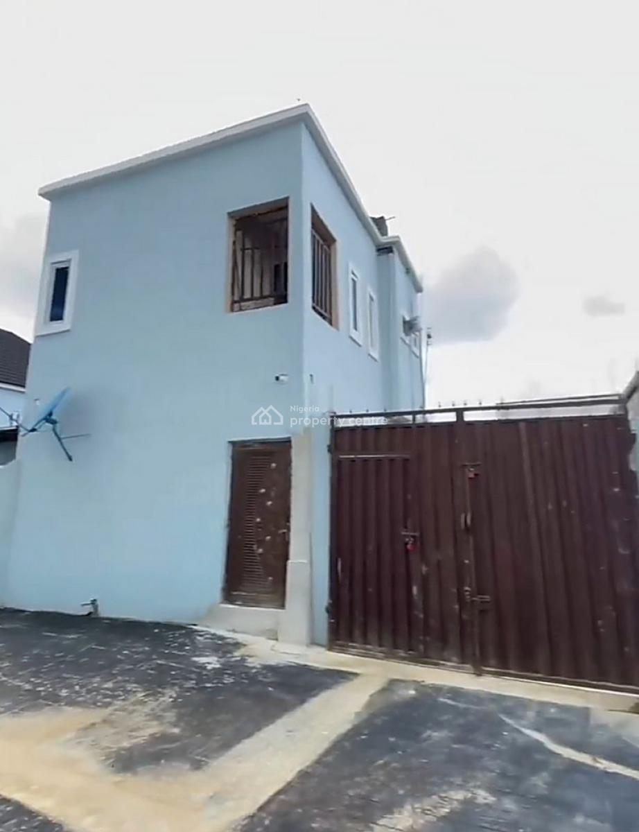 Functional 30 Rooms Hotel, Igwuruta, Port Harcourt, Rivers, Hotel / Guest House for Sale