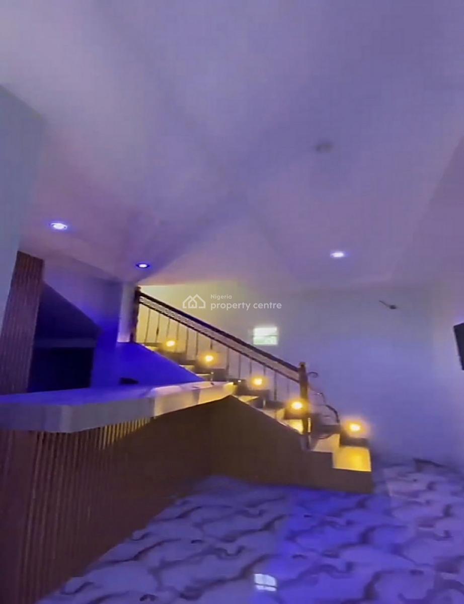 Functional 30 Rooms Hotel, Igwuruta, Port Harcourt, Rivers, Hotel / Guest House for Sale