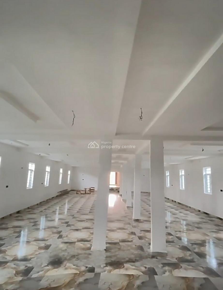 Functional 30 Rooms Hotel, Igwuruta, Port Harcourt, Rivers, Hotel / Guest House for Sale