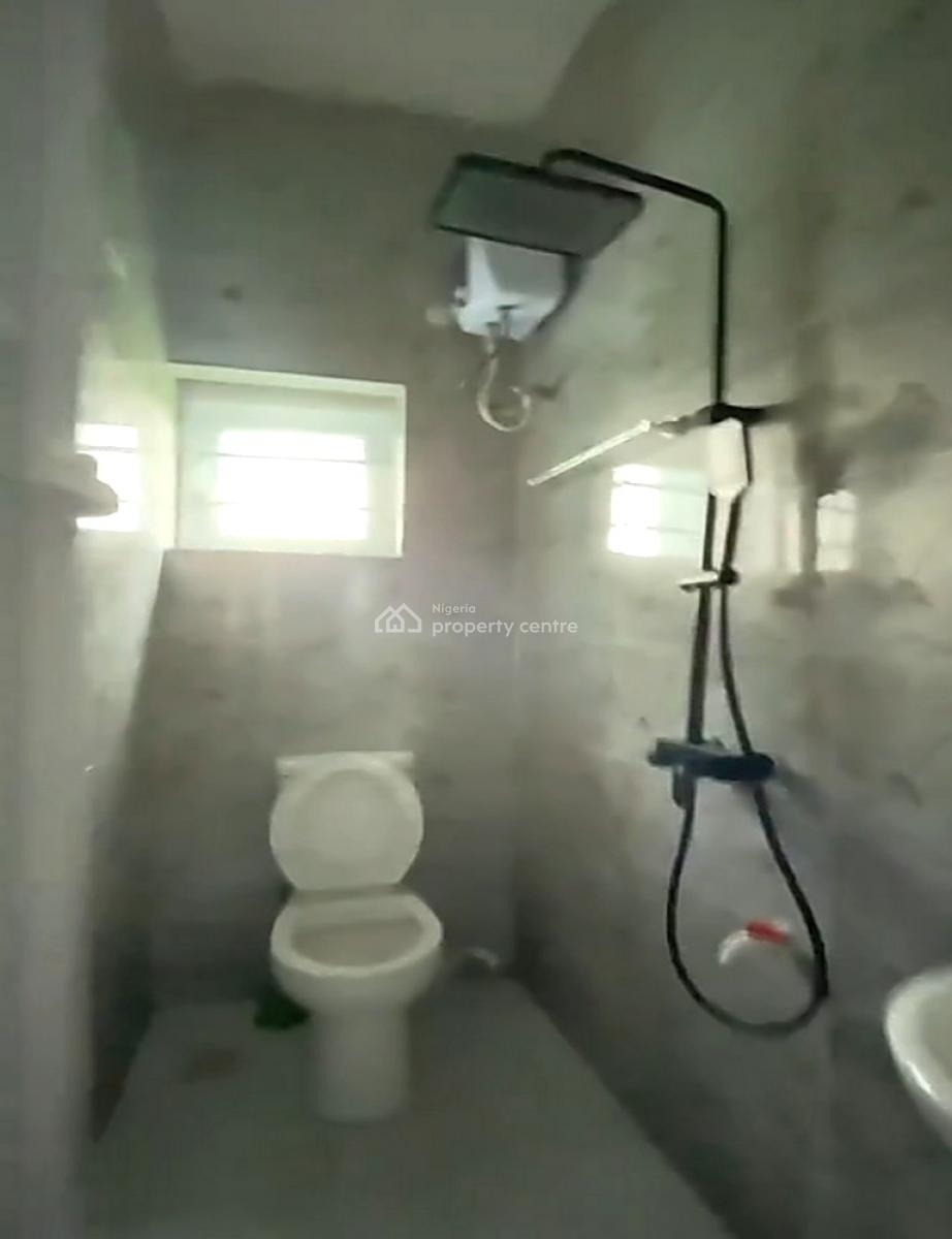 Functional 30 Rooms Hotel, Igwuruta, Port Harcourt, Rivers, Hotel / Guest House for Sale