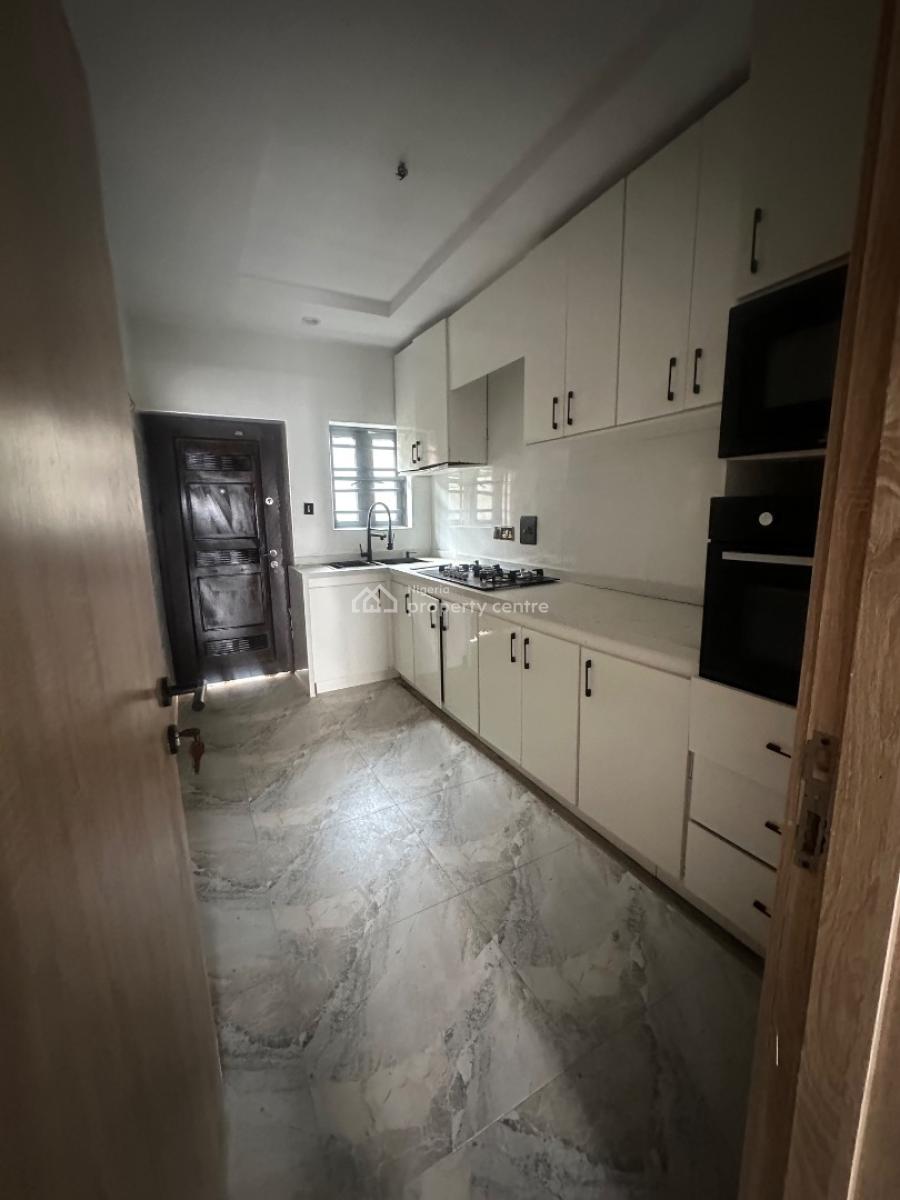 Luxury Three Bed Rooms Flat, Golden Palm Estate, Lekki, Lagos, Block of Flats for Sale