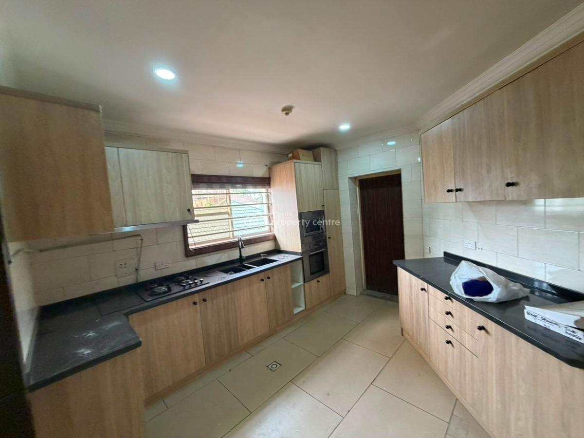 Furnished 2 Bedroom Flat with Swimming Pool, Jabi, Abuja, Flat / Apartment for Rent