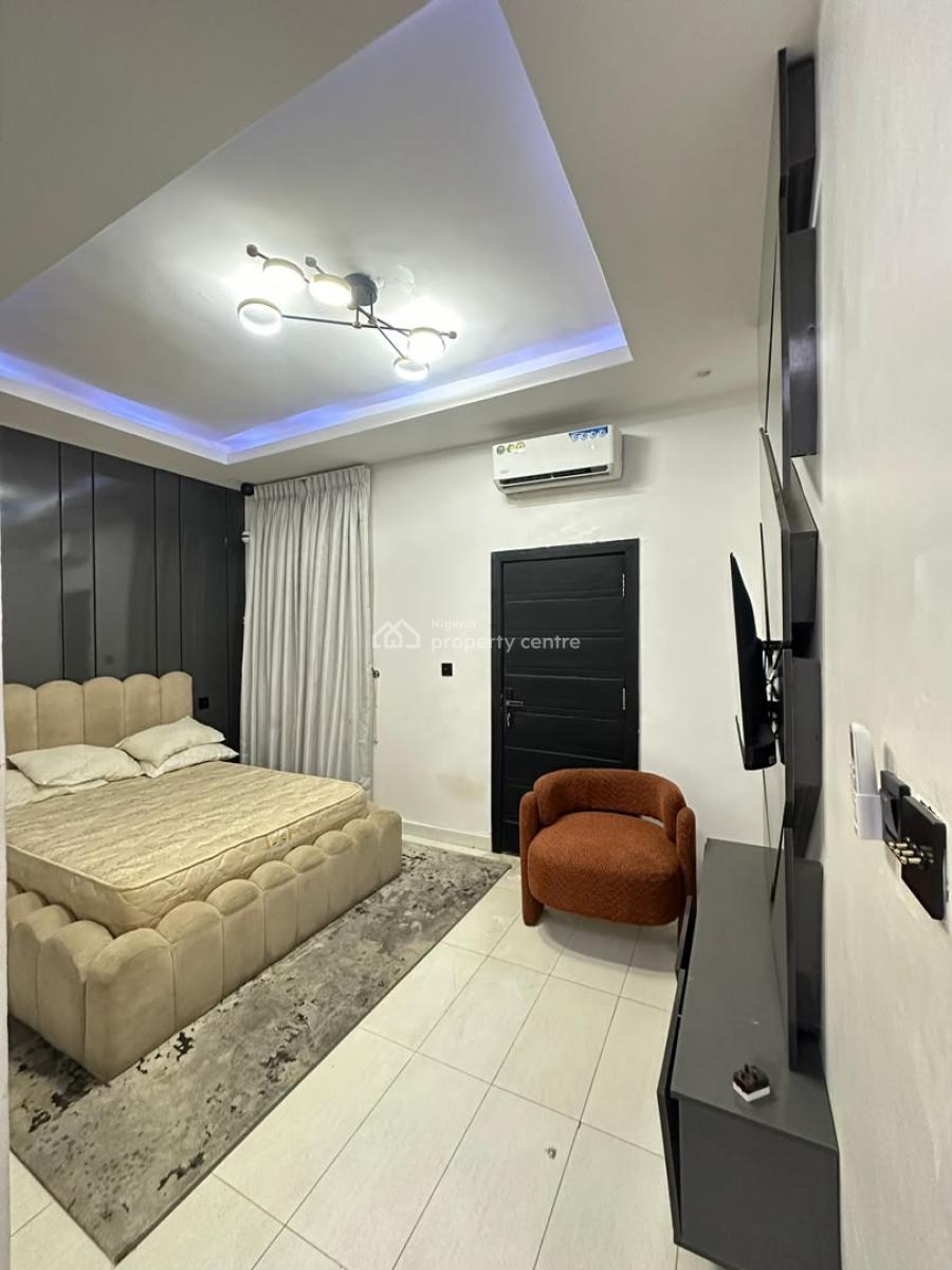 Fully Furnished 2 Bedroom Apartment  in a Secure Estate, Lekki Phase1, Lekki, Lagos, Flat / Apartment for Rent