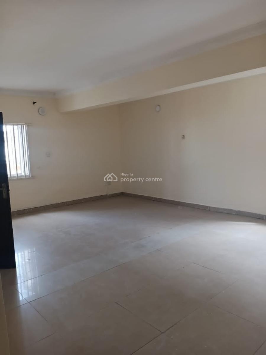 Lovely 2 Bedroom Apartment, Off Toyin Street, Ikeja, Lagos, Flat / Apartment for Rent