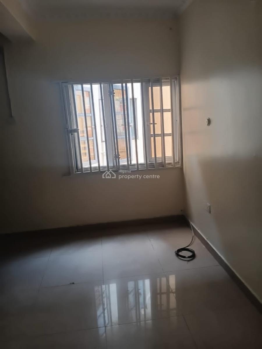Lovely 2 Bedroom Apartment, Off Toyin Street, Ikeja, Lagos, Flat / Apartment for Rent