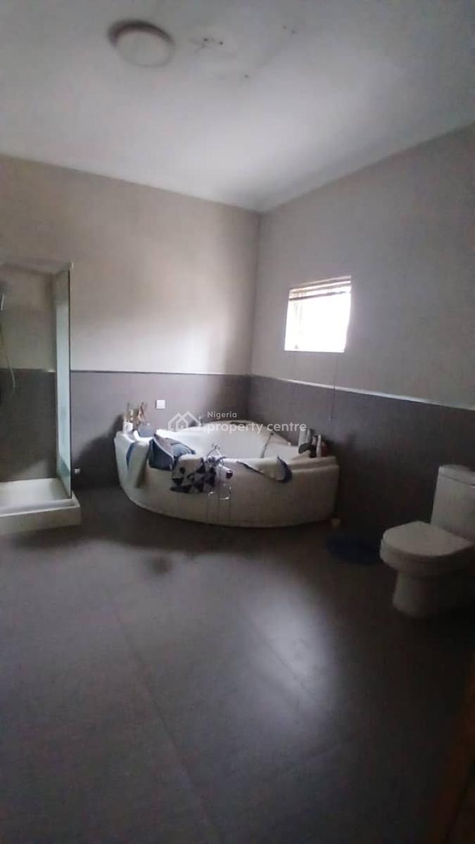Well Maintained 5 Bedroom Detached Duplex with Pool and 2 Rooms Bq, Lekki Phase 1, Lekki Phase 1, Lekki, Lagos, Detached Duplex for Sale